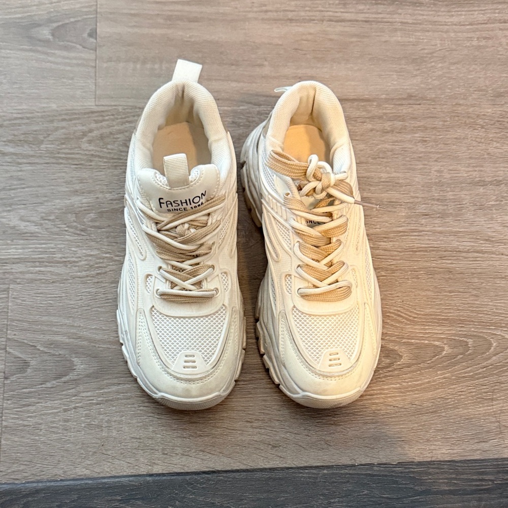 Cream Women's Sneakers